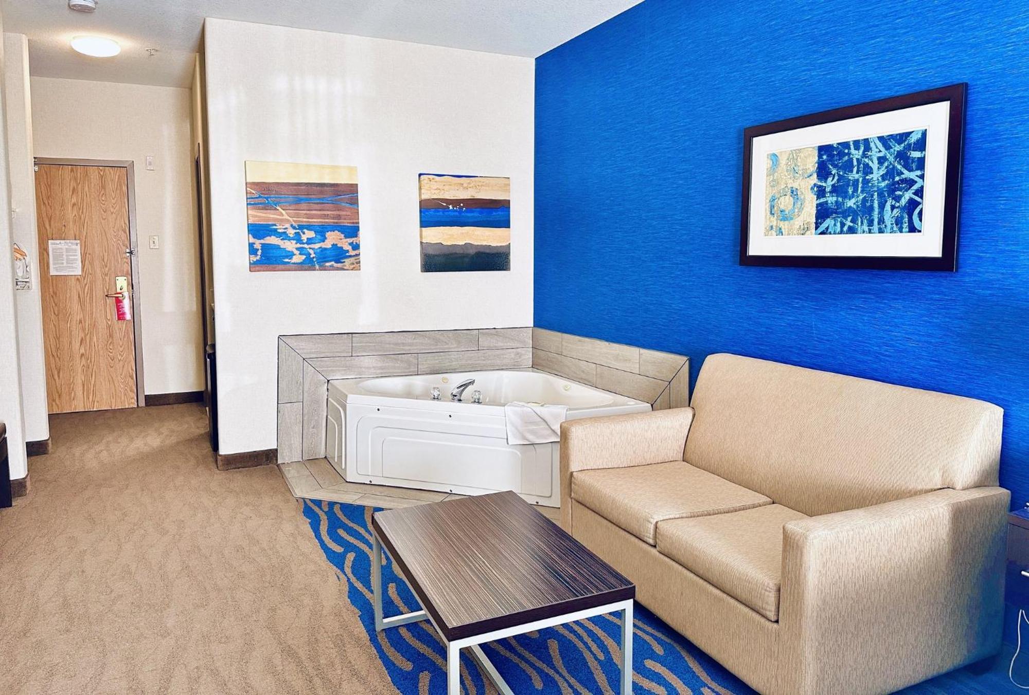 Holiday Inn Hotel & Suites Regina By Ihg Εξωτερικό φωτογραφία