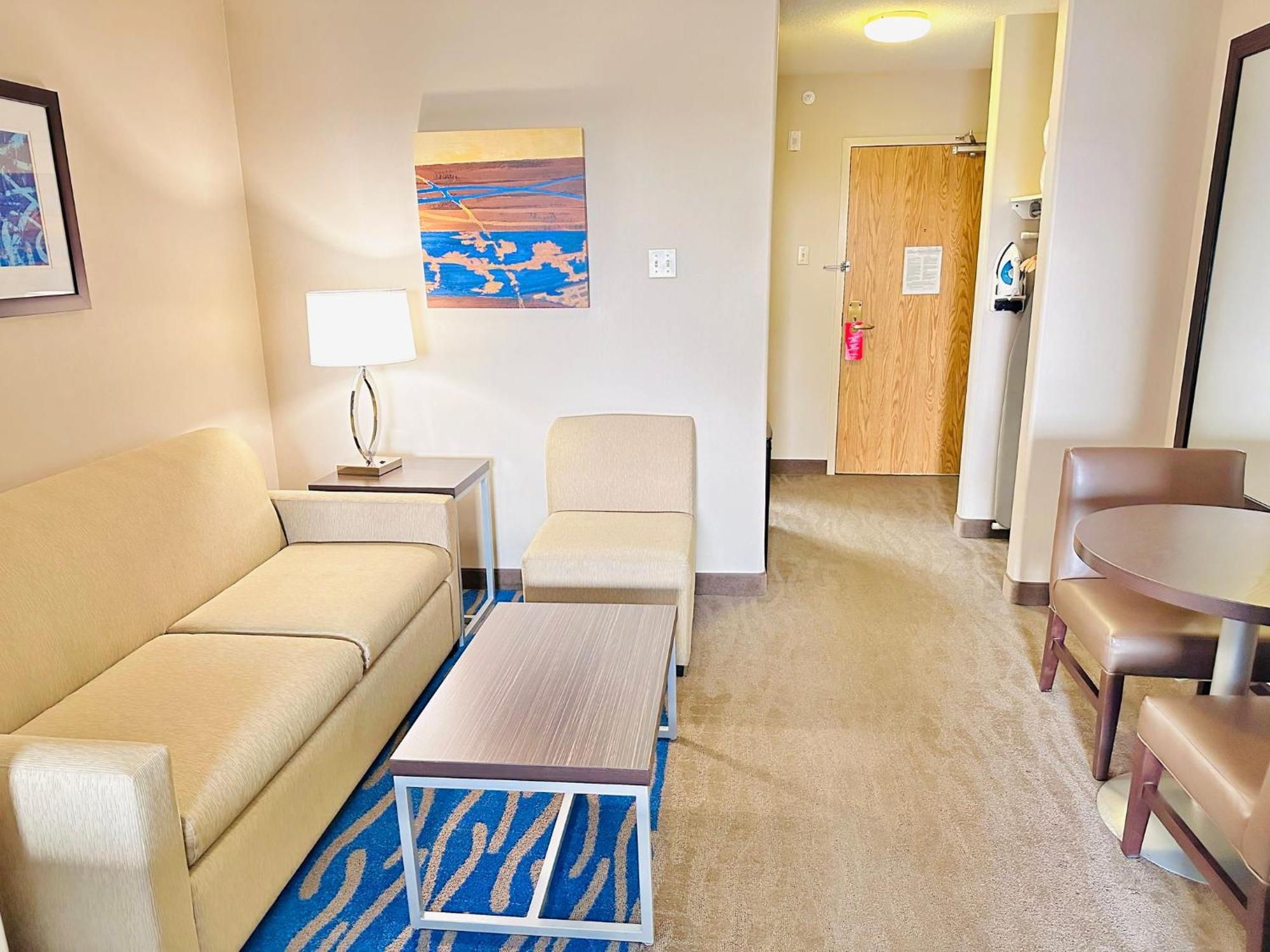 Holiday Inn Hotel & Suites Regina By Ihg Εξωτερικό φωτογραφία
