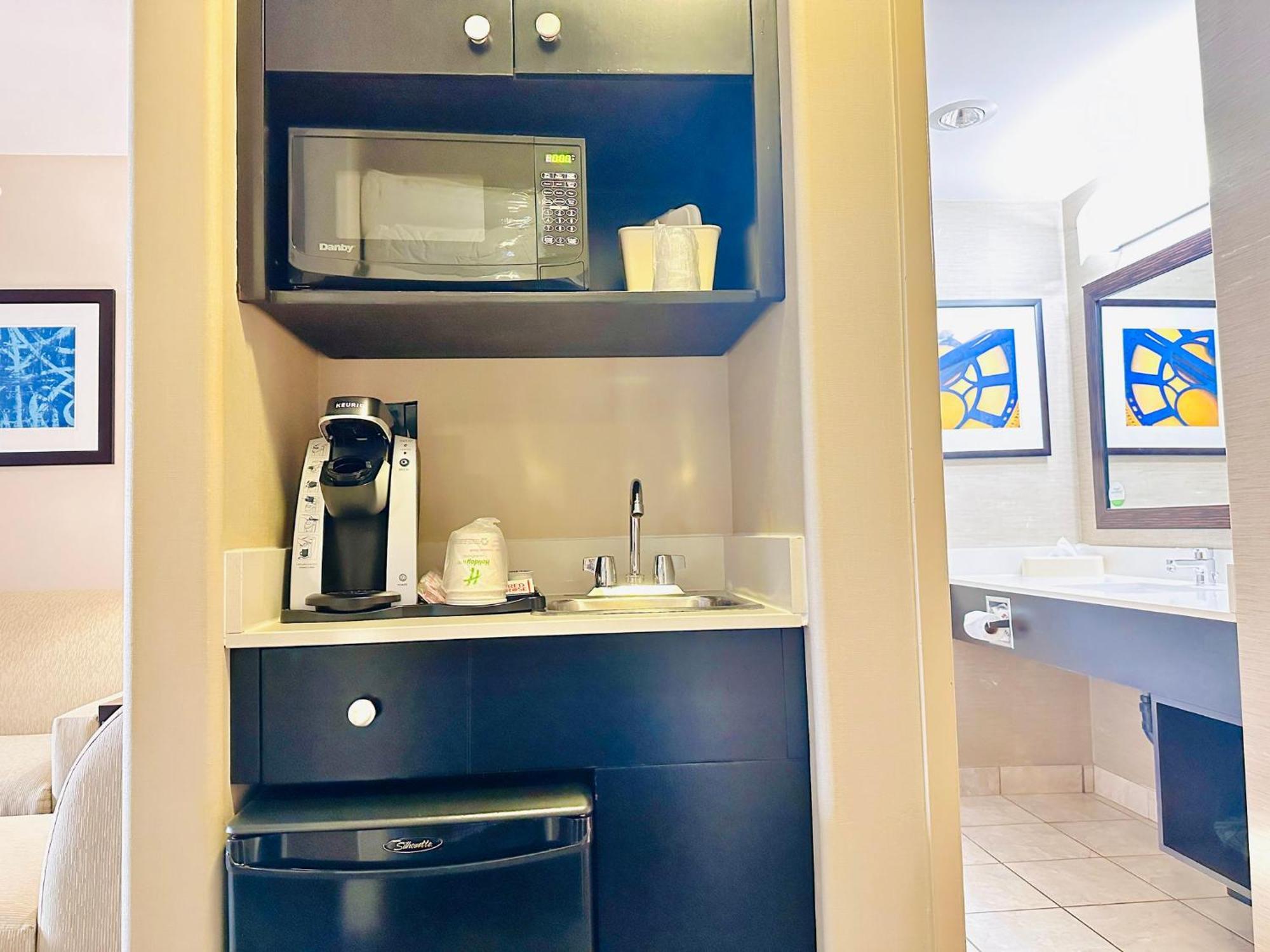 Holiday Inn Hotel & Suites Regina By Ihg Εξωτερικό φωτογραφία