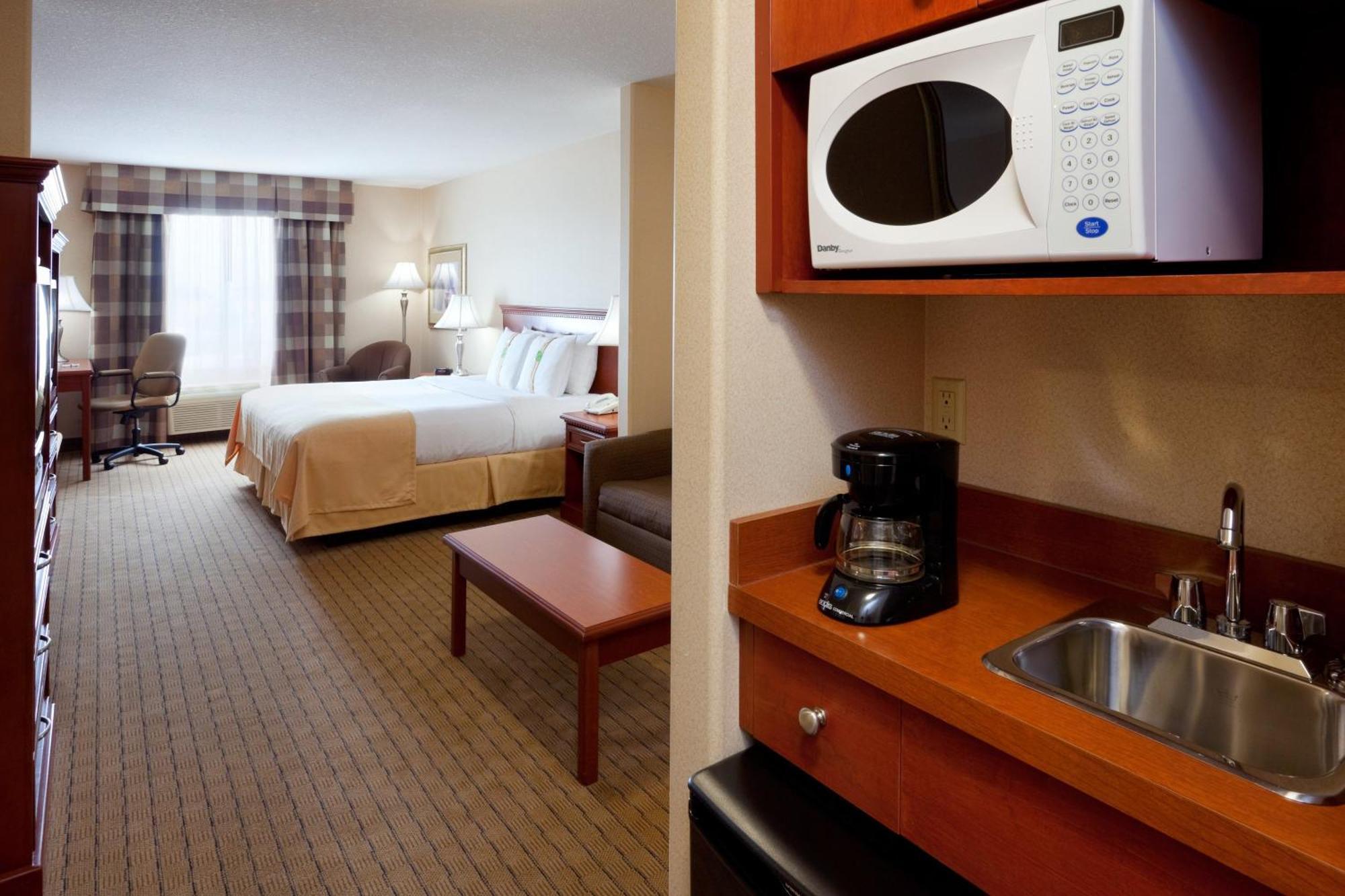 Holiday Inn Hotel & Suites Regina By Ihg Εξωτερικό φωτογραφία